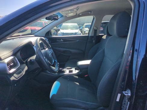 Used 2020 Kia Sorento AWD V6 image 16