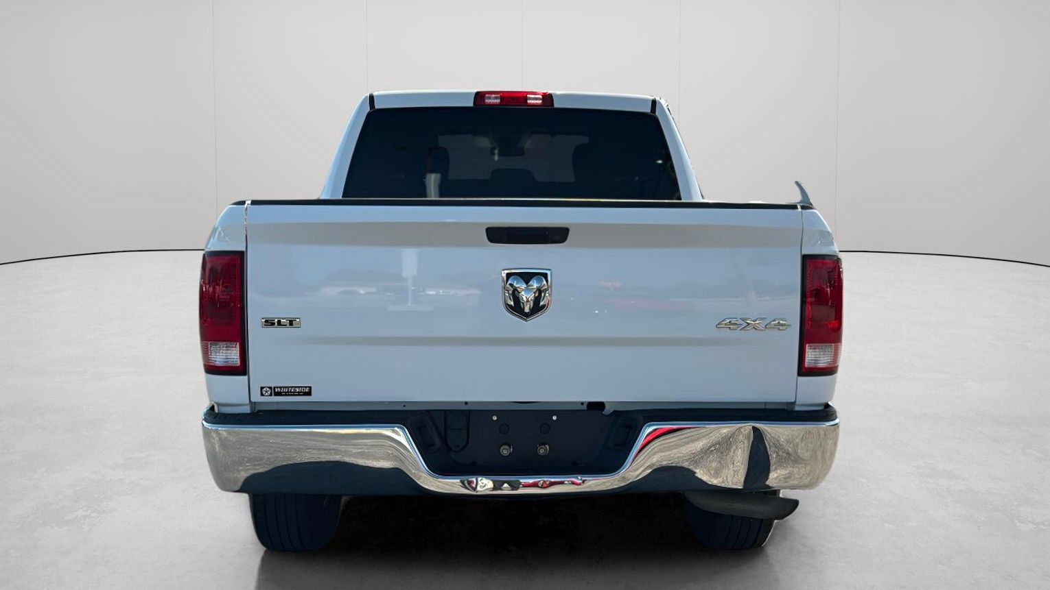 Used 2018 RAM 1500 Classic SLT AWD/4WD image 6