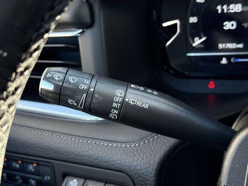 Used 2022 GMC Yukon Denali image 28