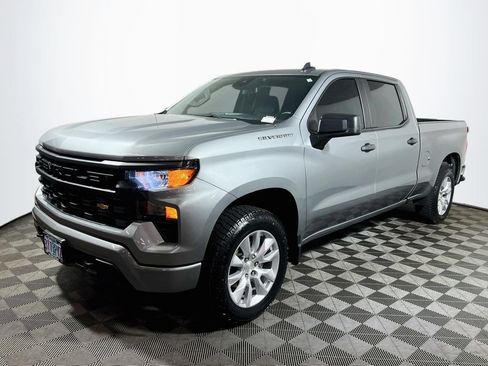 Used 2024 Chevrolet Silverado 1500 Custom AWD/4WD image 3