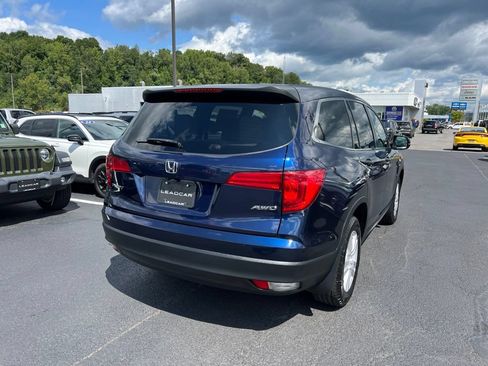 Used 2016 Honda Pilot LX image 5