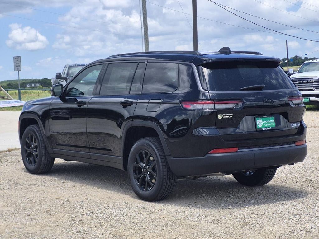 New 2026 Jeep Grand Cherokee L 2WD image 5