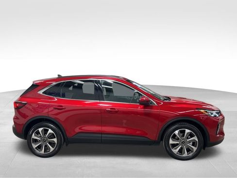 Certified 2023 Ford Escape Platinum w/ Premium Technology Package image 2