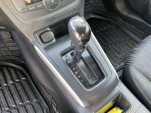 Used 2019 Nissan Sentra SV FWD image 36