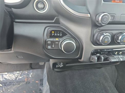 Used 2024 RAM 2500 Big Horn w/ Bed Utility Group image 29