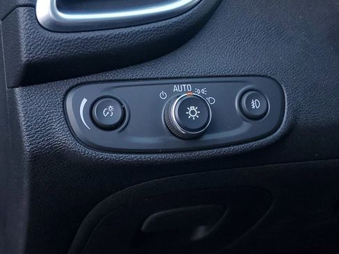 Used 2020 Chevrolet Trax Premier image 14