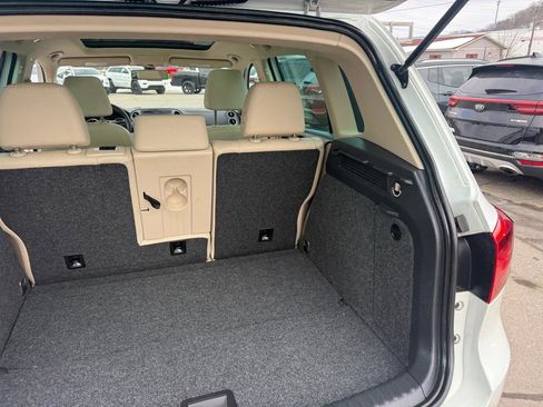 Used 2016 Volkswagen Tiguan SE image 43