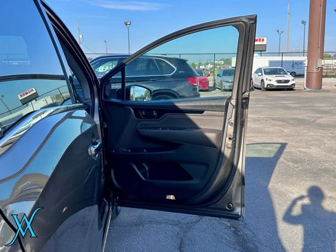 Used 2020 Honda Odyssey Elite image 17
