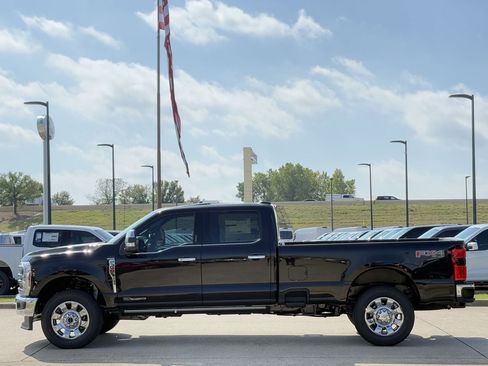 New 2026 Ford F350 King Ranch w/ Chrome Package image 42