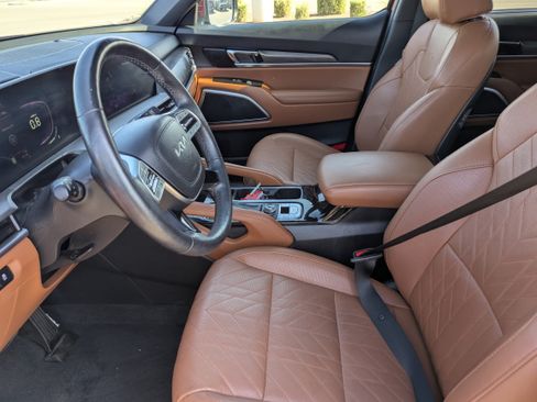 Certified 2024 Kia Telluride EX X-Line AWD/4WD image 29