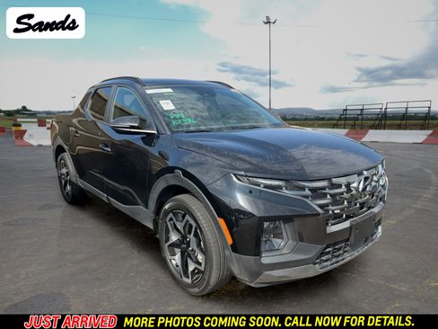 Used 2023 Hyundai Santa Cruz Limited AWD/4WD image 1