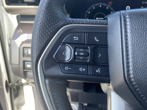 Certified 2025 Toyota 4Runner TRD Off-Road Premium AWD/4WD image 27