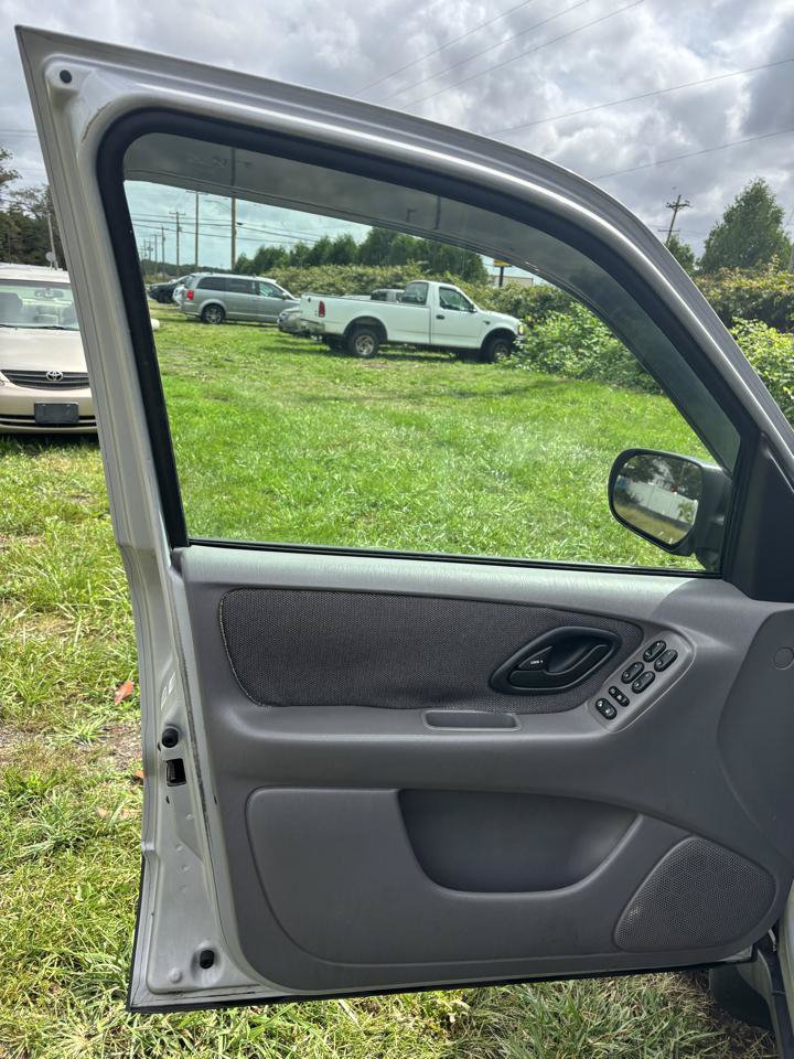 Used 2002 Ford Escape XLT AWD/4WD image 18