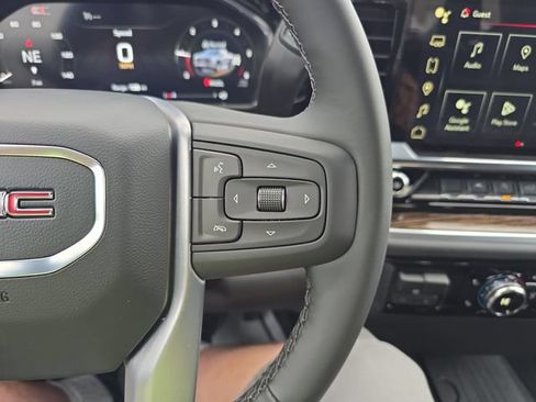 New 2026 GMC Sierra 1500 Elevation w/ Elevation Select Package AWD/4WD image 18