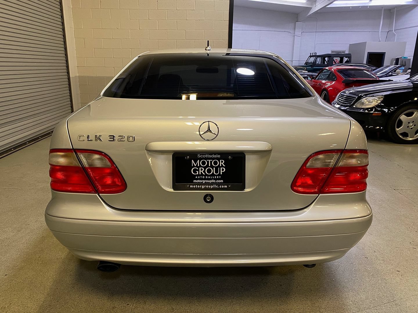 Used 2000 Mercedes-Benz CLK 320 Coupe image 6