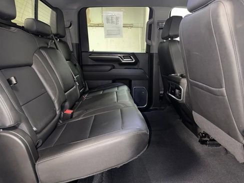 Used 2025 Chevrolet Silverado 2500 LTZ w/ LTZ Premium Package AWD/4WD image 22