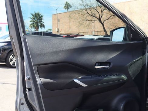 Used 2024 Nissan Kicks SV image 36