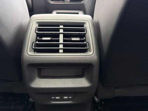 New 2026 Volkswagen Tiguan SE AWD/4WD image 29