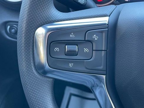 New 2025 Chevrolet Blazer LT w/ Convenience Package image 8