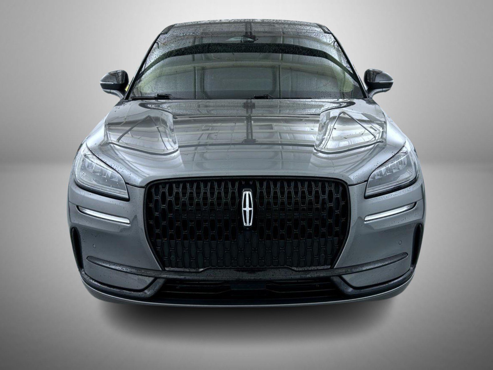 Used 2024 Lincoln Corsair AWD w/ Equipment Group 101A image 2