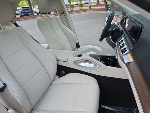 New 2026 Mercedes-Benz GLE 450 4MATIC image 10