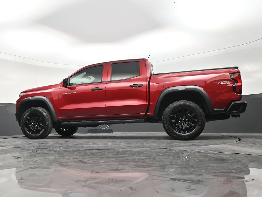 Used 2024 Chevrolet Colorado Trail Boss w/ Advanced Trailering Package AWD/4WD image 21