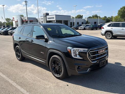 Used 2022 GMC Terrain AT4 w/ Infotainment Package II AWD/4WD image 11
