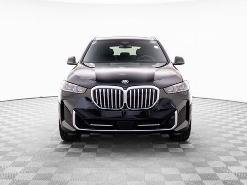 New 2026 BMW X5 xDrive50e w/ Executive Package image 9