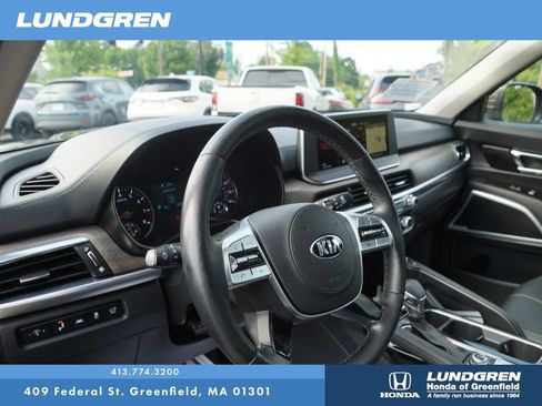 Used 2021 Kia Telluride EX AWD/4WD image 12