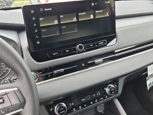 New 2026 Mitsubishi Outlander LE FWD image 21
