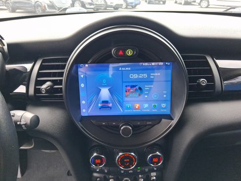 Used 2019 MINI Cooper S FWD image 17
