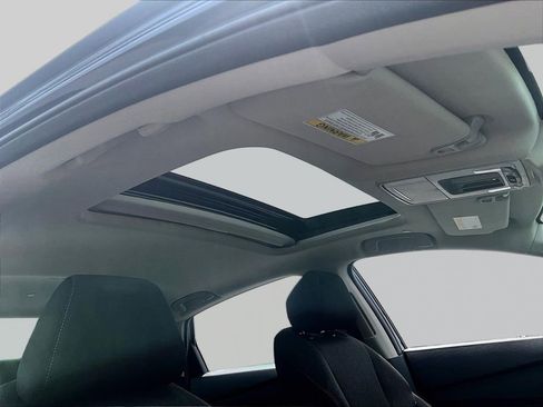 Certified 2024 Honda Accord EX image 25