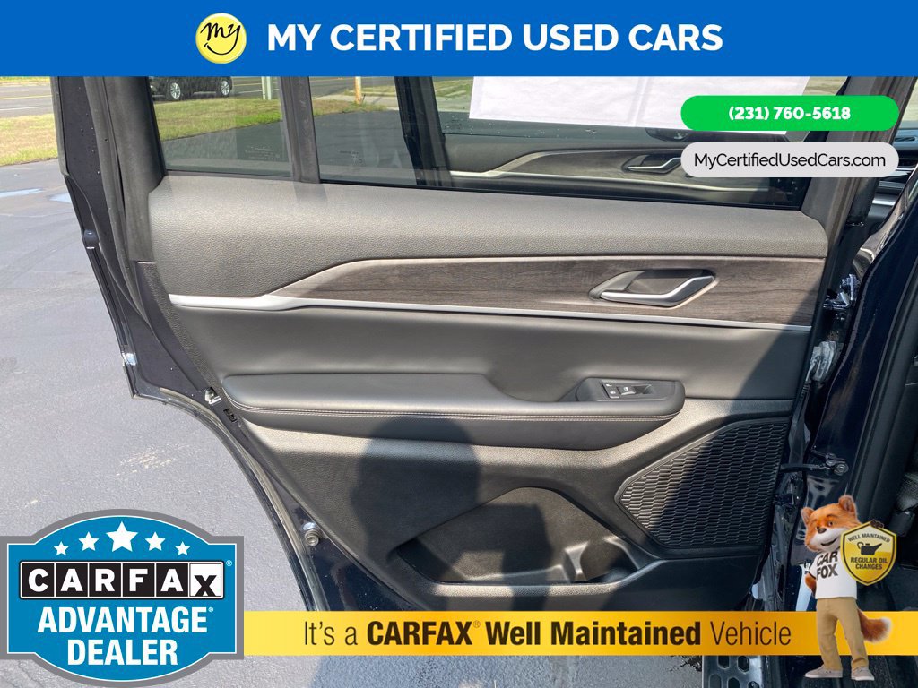 Used 2023 Jeep Grand Cherokee L Limited AWD/4WD image 18