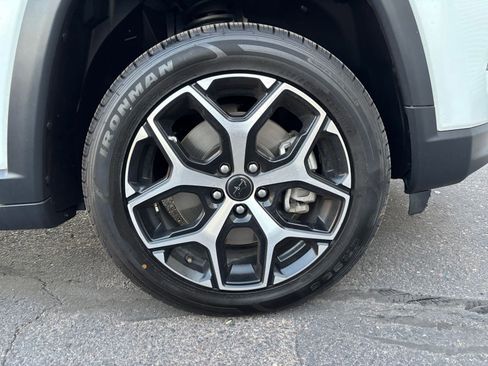 Used 2025 Jeep Compass Limited AWD/4WD image 30