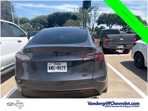 Used 2023 Tesla Model Y Long Range AWD/4WD image 8