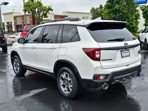 Used 2023 Honda Passport TrailSport image 15