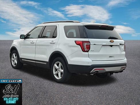 Used 2016 Ford Explorer XLT AWD/4WD image 14
