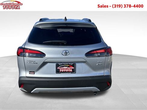New 2026 Toyota Corolla Cross XLE image 4