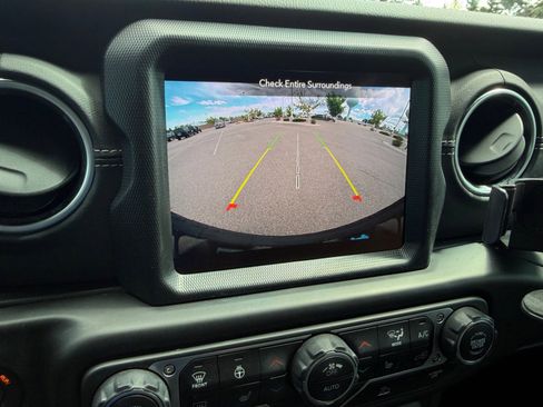 Used 2023 Jeep Wrangler Sahara w/ Cold Weather Group image 25