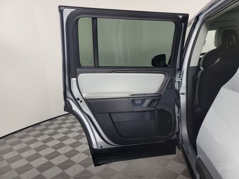 Used 2024 Rivian R1S Adventure image 17