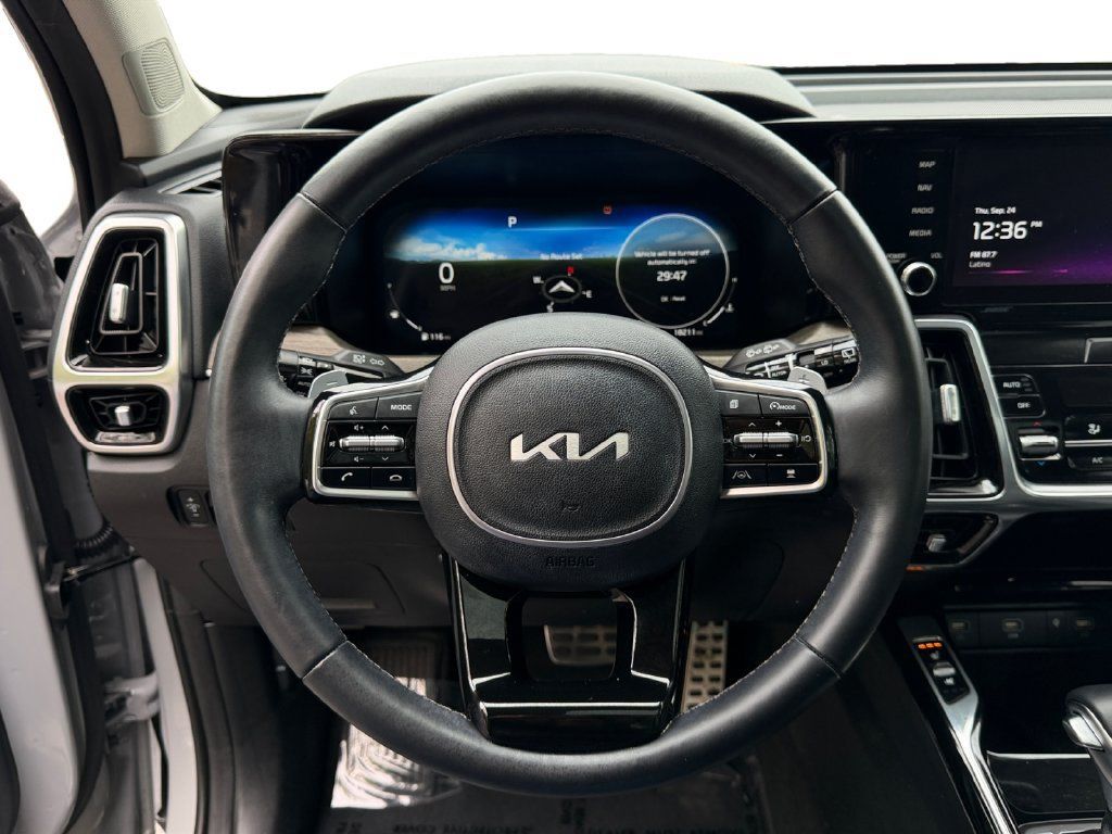 Used 2023 Kia Sorento SX Prestige AWD/4WD image 17