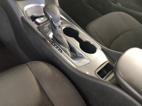 Used 2021 Chevrolet Malibu LS w/ Driver Confidence Package II FWD image 26