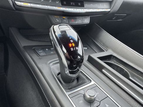 Certified 2023 Cadillac CT5 Luxury w/ Sun And Sound Package image 17