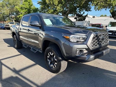 Used 2023 Toyota Tacoma TRD Off-Road AWD/4WD image 8