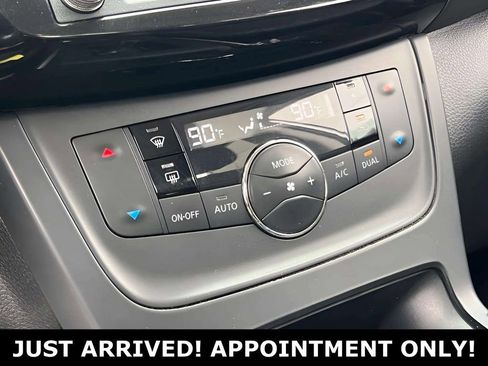 Used 2019 Nissan Sentra SV image 22