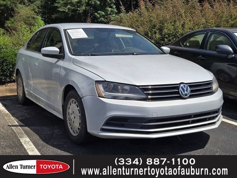 Used 2017 Volkswagen Jetta S FWD image 1