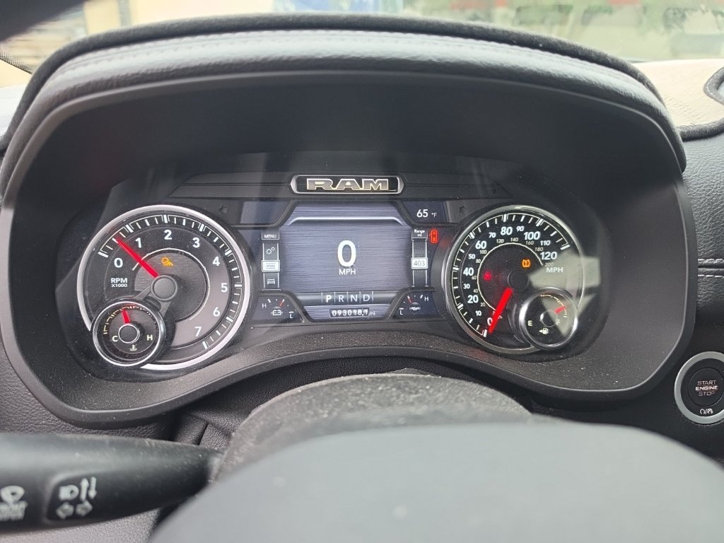 Used 2019 RAM 1500 Laramie RWD image 26