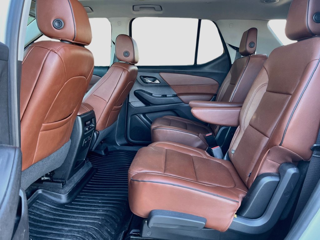 Used 2018 Chevrolet Traverse High Country AWD/4WD image 24