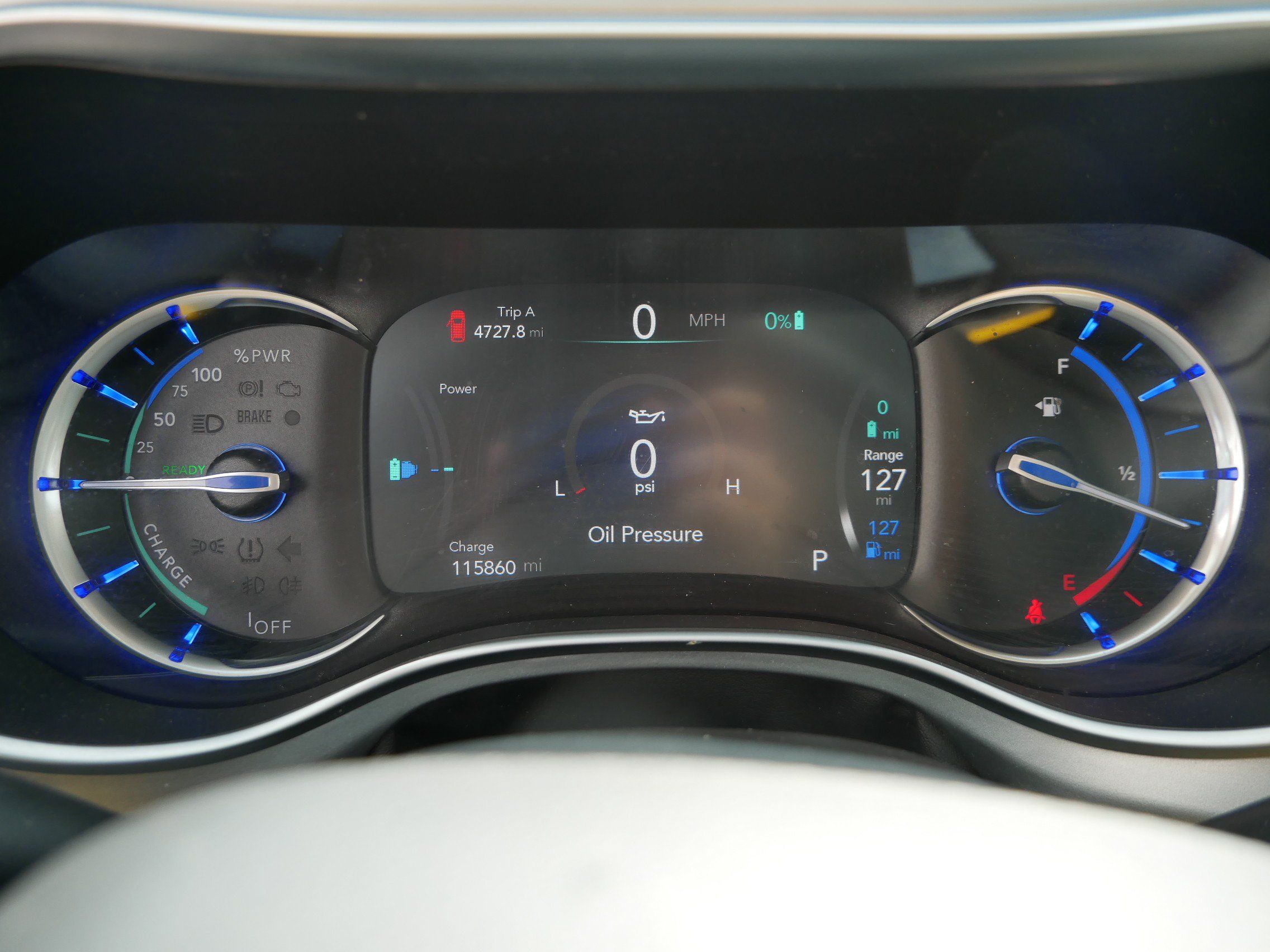 Used 2017 Chrysler Pacifica Platinum FWD image 12