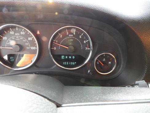 Used 2015 Jeep Wrangler Unlimited Sport w/ Quick Order Package 24S image 14